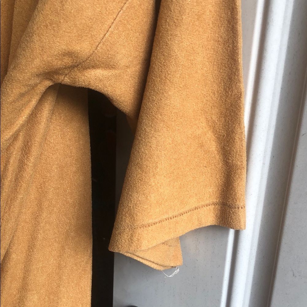 Vintage Felt Robe - Picture 5 of 8